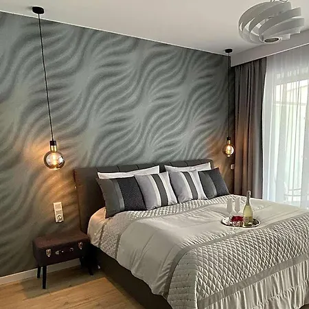 Aparthotel Apartpark Lividus338 4*